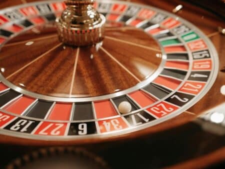 How to Win at Online Roulette: The 3-Level Castle Method at 99.3%